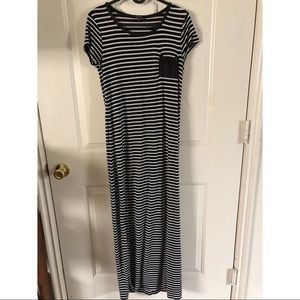 Monteau Maxi Tee Dress